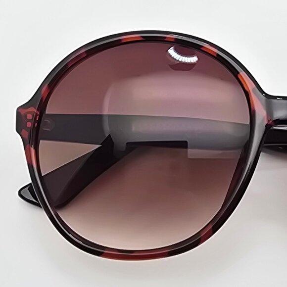 Vince Camuto VC602 Tortoise Frame Brown Gradient Lens Oversized Sunglasses 57mm - Picture 13 of 13